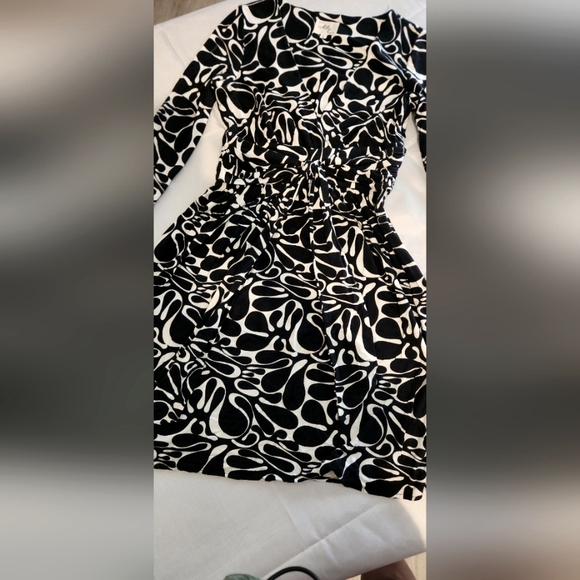 An Original Milly Black/White Jersey Knit Surplice Dress small - Picture 7 of 10